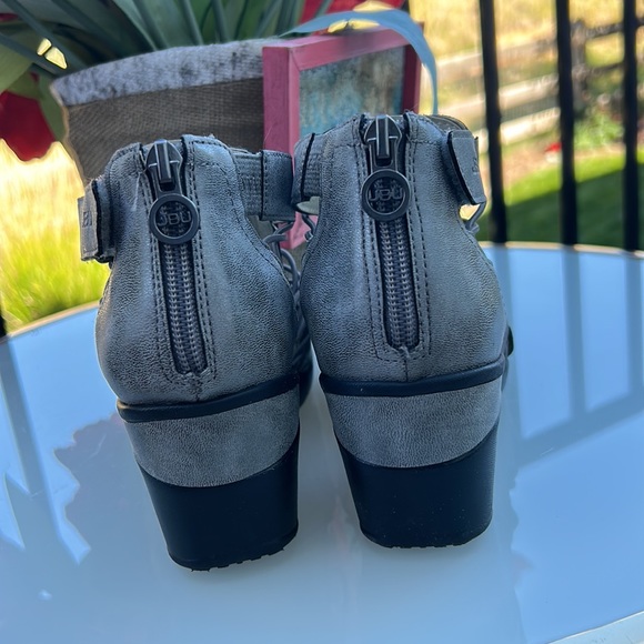 Jambu Nelly Encore Gunmetal Wedge Sandal Women's sizes 6M beautiful! - Picture 3 of 8